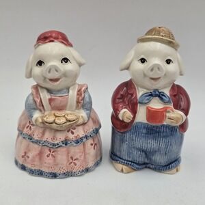 Otagiri Japan Hand Painted Ceramic Pair of Pig Salt & Pepper Shaker Adorable!